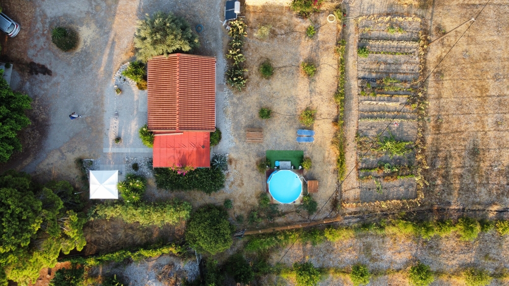 helicopterview villa Soroni